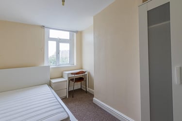 6 bed house, Moy Road, Plasnewydd, Cardiff, CF244TF - Image 8